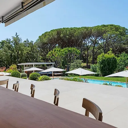 Wonderful Sea View Villa Saint-Tropez