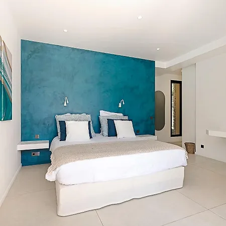 Wonderful Sea View Villa *